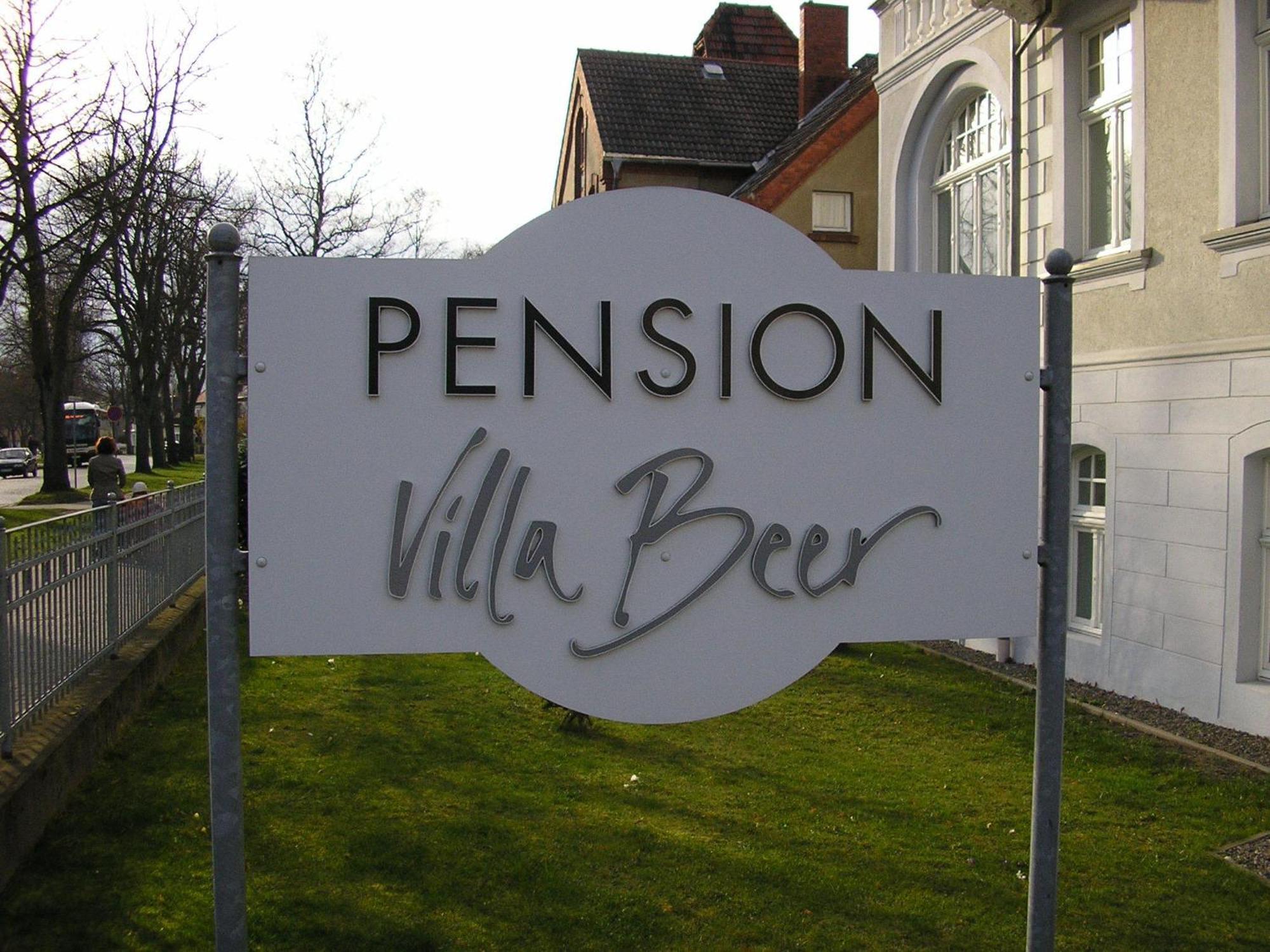 Pension Villa Beer 슈트랄준트 외부 사진